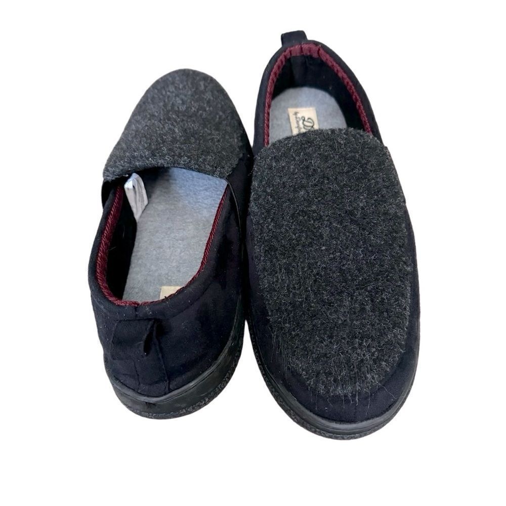 Dearfoams Gray Flannel Slippers Size 9-10